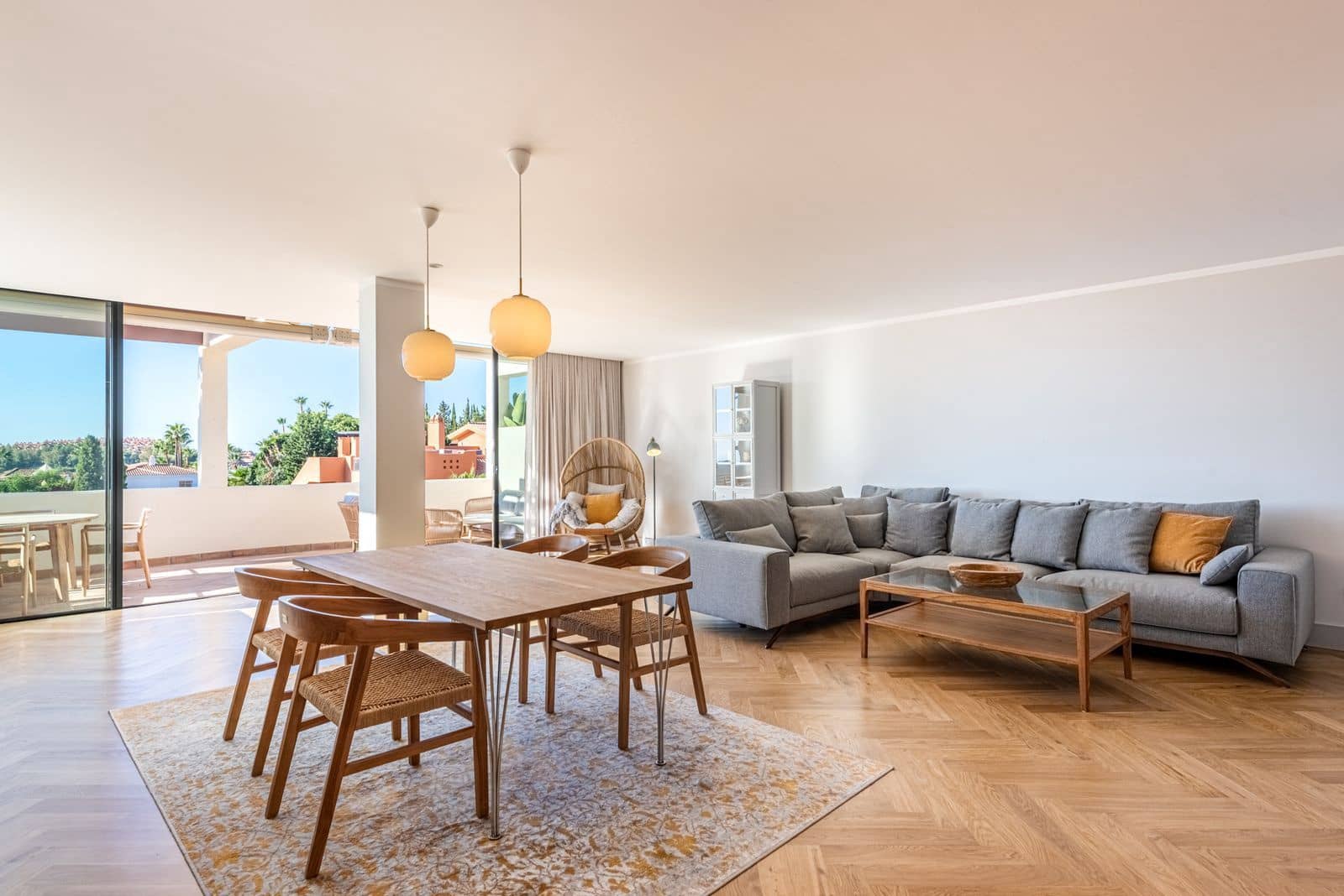 2 quarto Apartamento para venda em Nueva Andalucia - 870 000 € (Ref: 9607829)