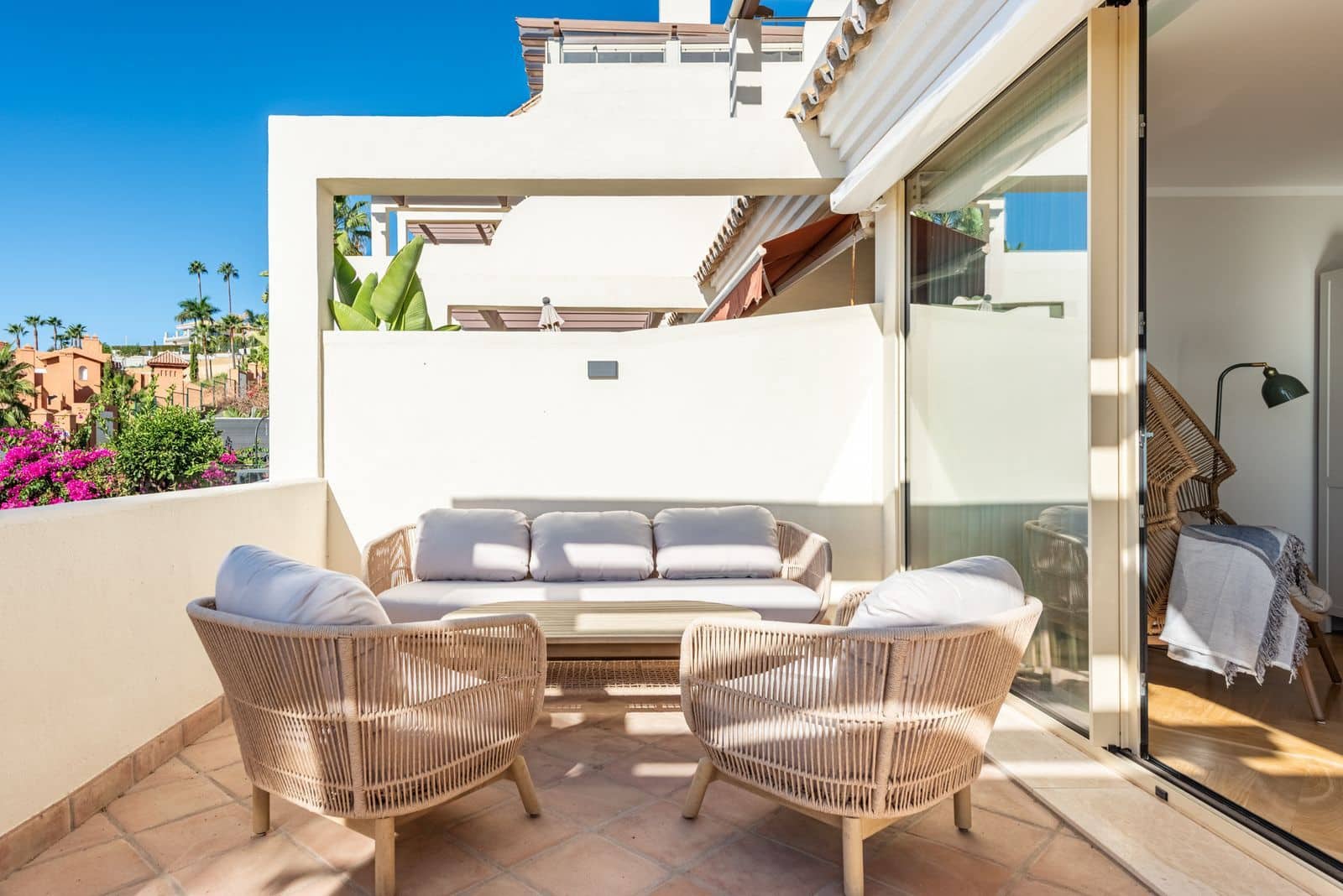 2 quarto Apartamento para venda em Nueva Andalucia - 870 000 € (Ref: 9607829)