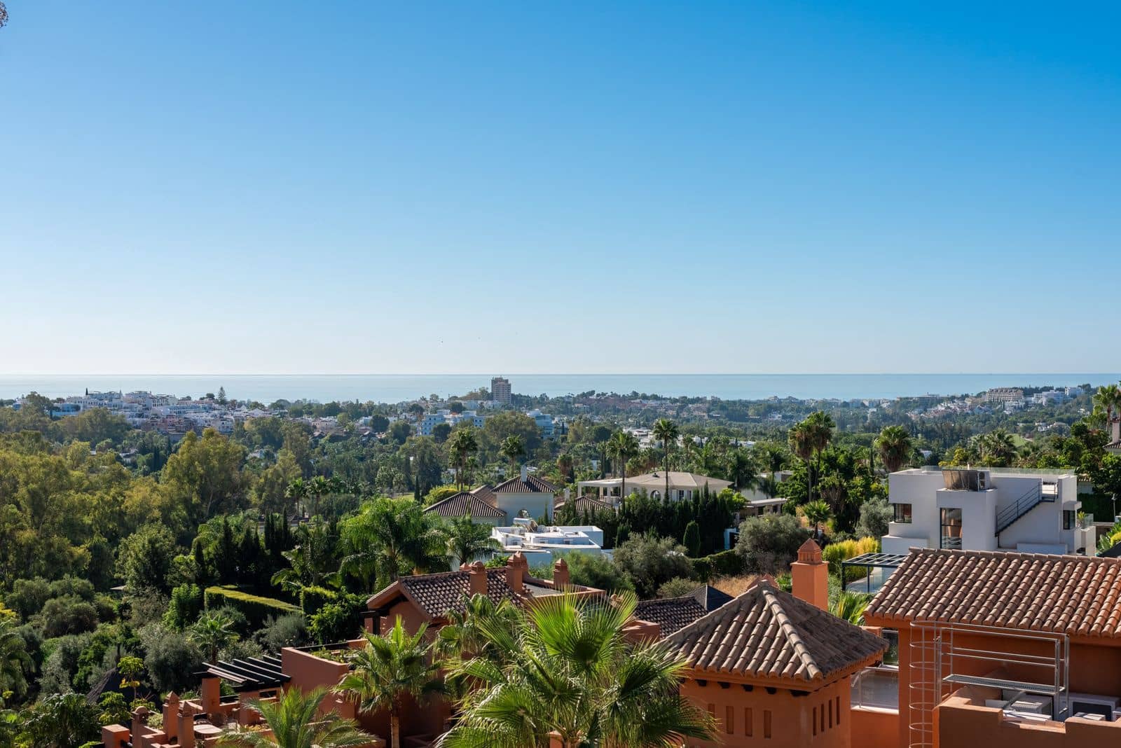 2 quarto Apartamento para venda em Nueva Andalucia - 870 000 € (Ref: 9607829)