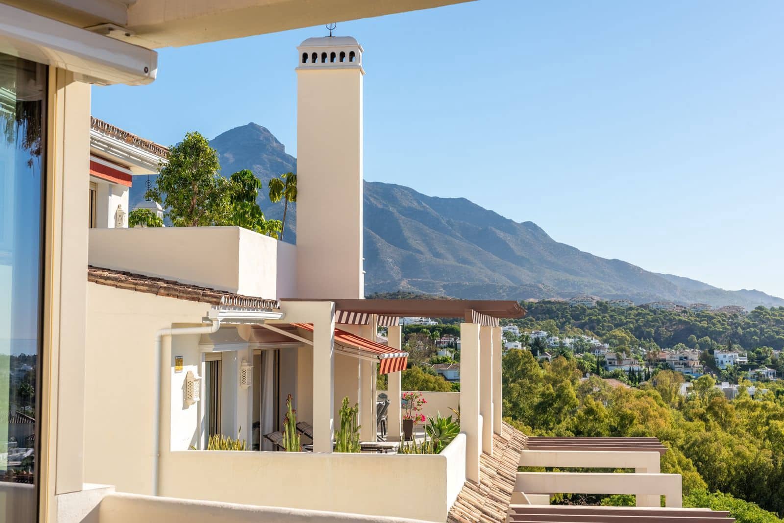 2 quarto Apartamento para venda em Nueva Andalucia - 870 000 € (Ref: 9607829)