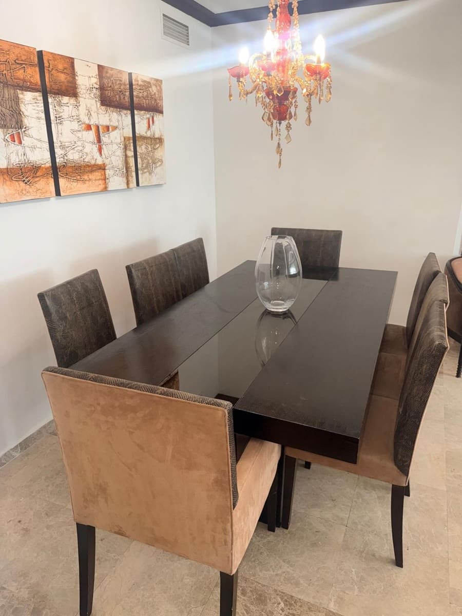 2 quarto Apartamento para venda em Nueva Andalucia - 450 000 € (Ref: 9607835)