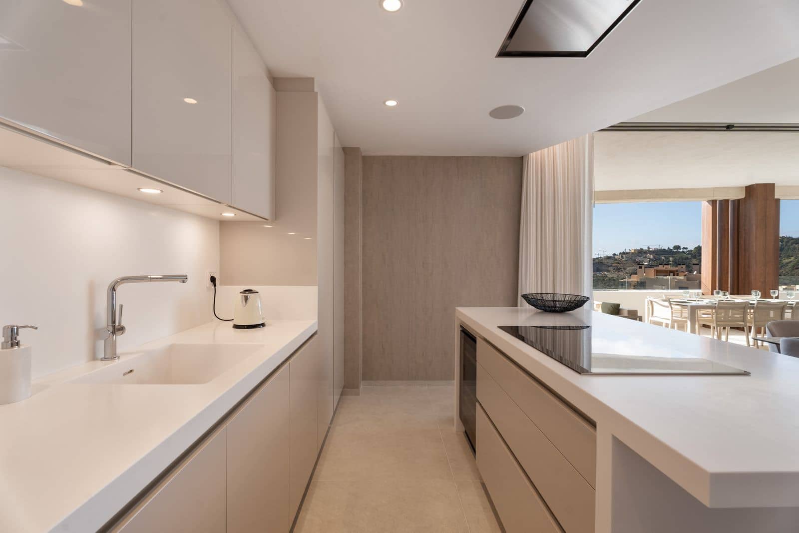 Apartamento de 3 habitaciones en Benahavís en venta - 1.595.000 € (Ref: 9607844)