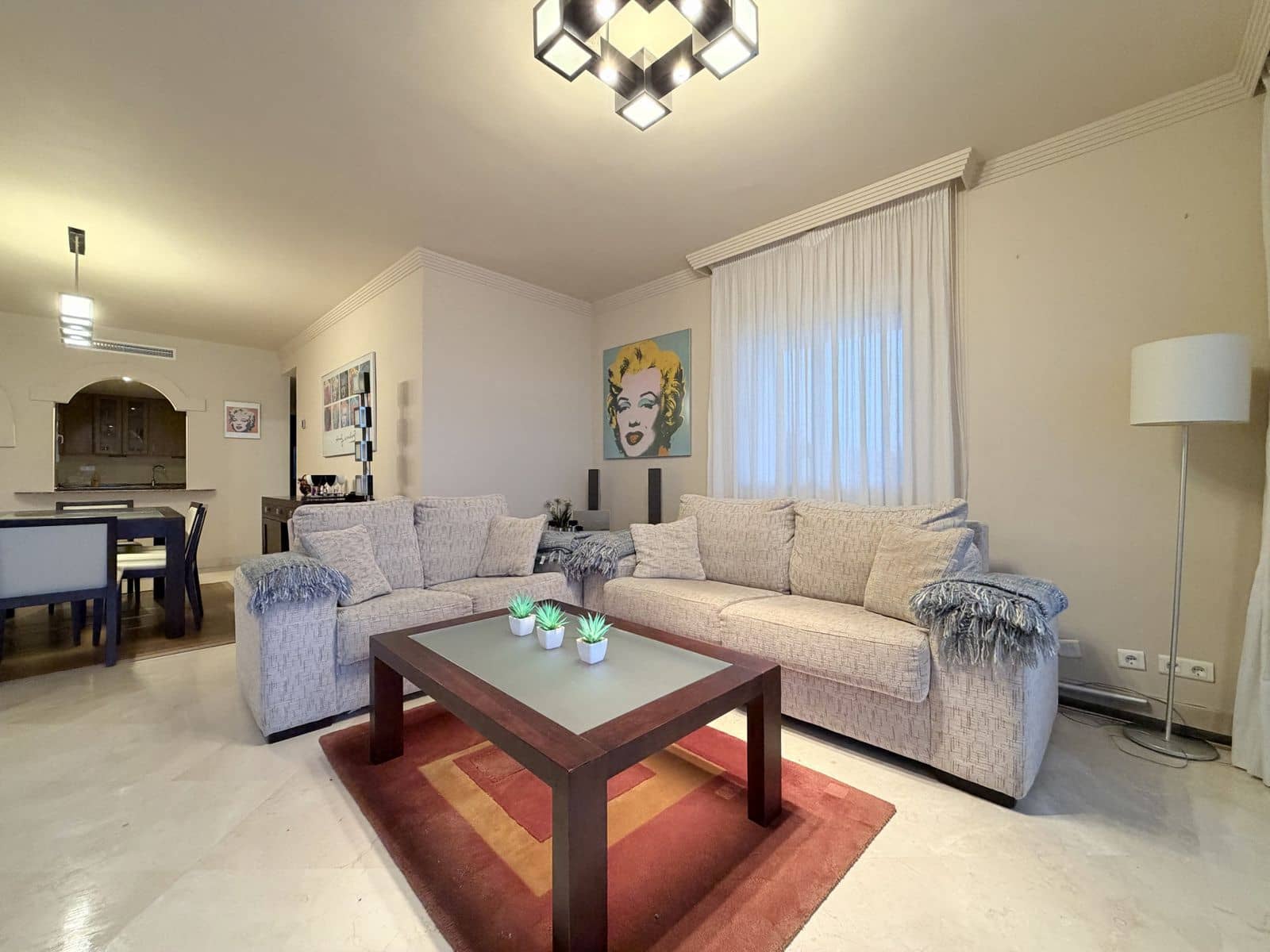 2 bedroom Apartment for sale in Estepona - € 565,000 (Ref: 9607851)