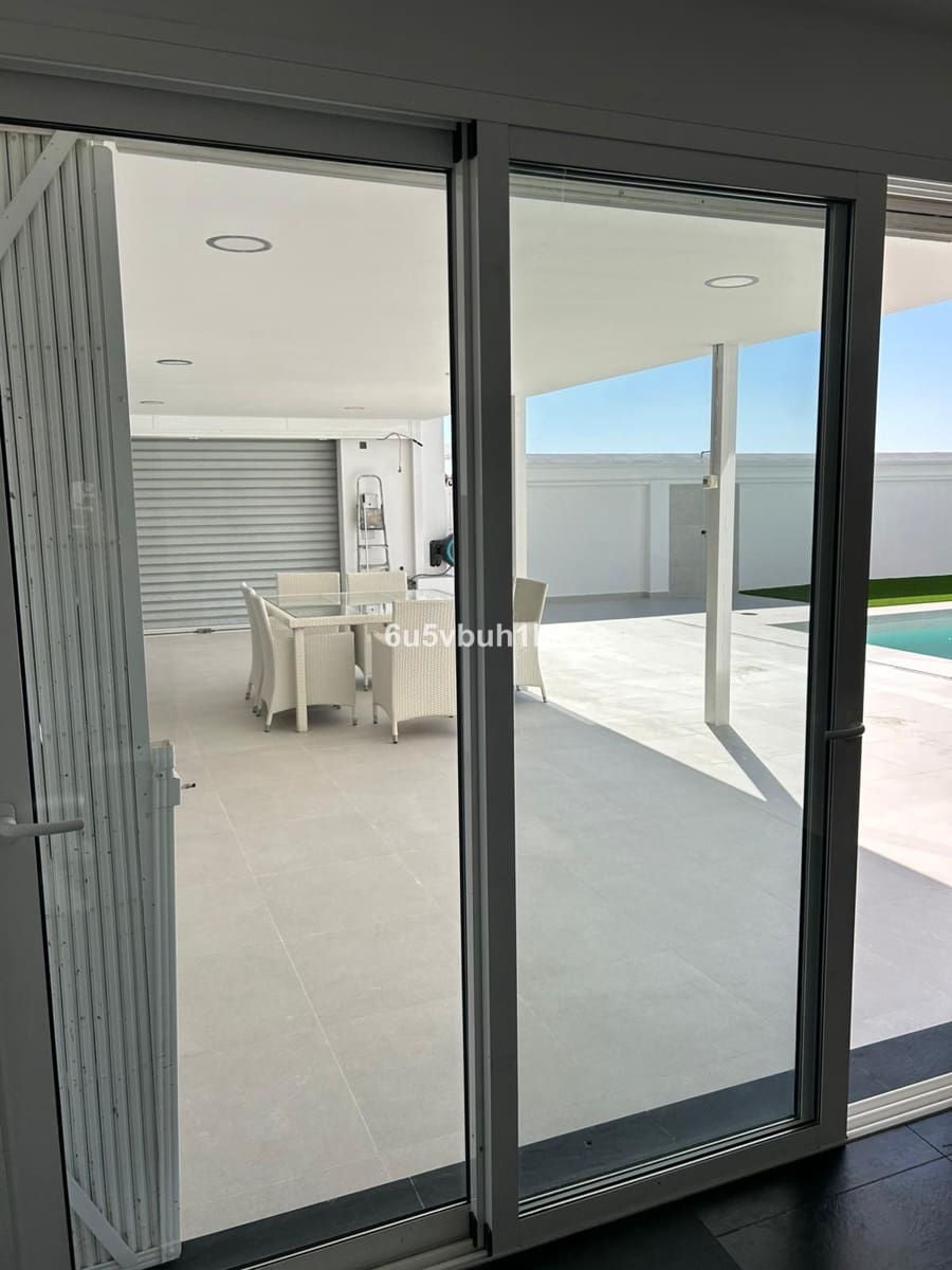 4 chambre Villa/Maison à vendre à Benalmadena Costa - 1 250 000 € (Ref: 9607859)