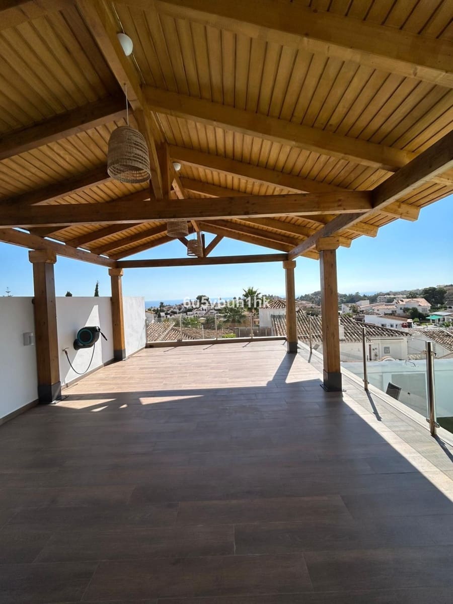 4 chambre Villa/Maison à vendre à Benalmadena Costa - 1 250 000 € (Ref: 9607859)