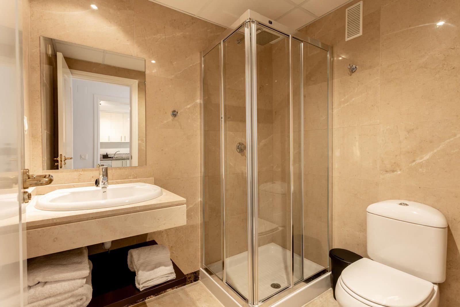 2 chambre Appartement à vendre à Manilva - 274 900 € (Ref: 9607863)