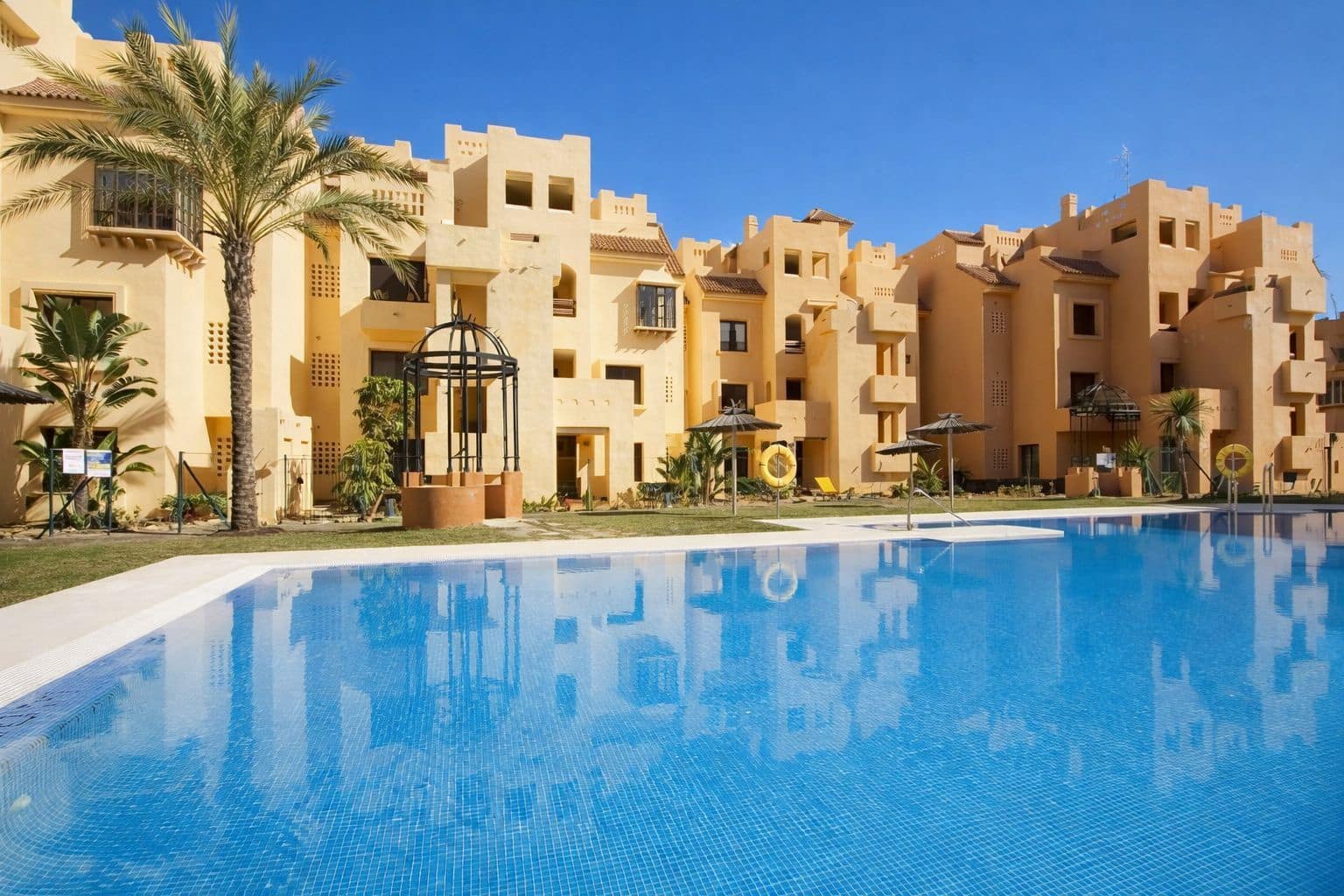 2 chambre Appartement à vendre à Manilva - 274 900 € (Ref: 9607863)