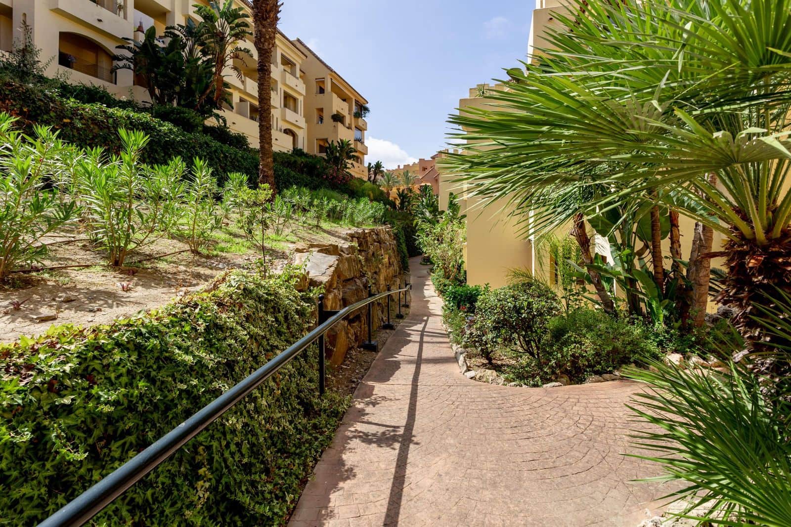 2 chambre Appartement à vendre à Manilva - 274 900 € (Ref: 9607863)