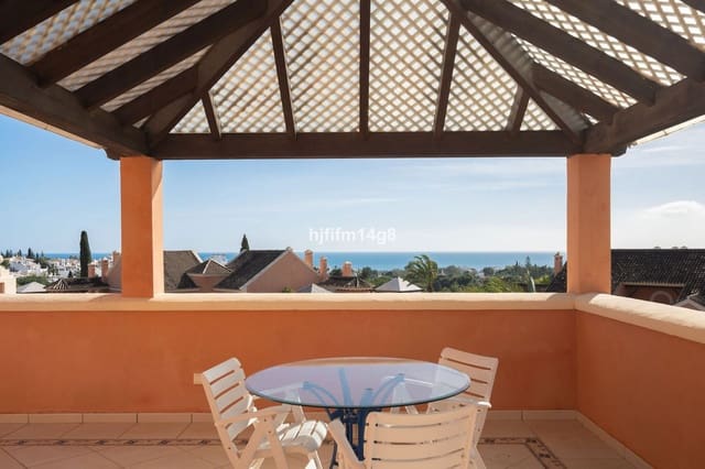 3 bedroom Apartment for sale in Nueva Andalucia, Marbella - € 1,190,000 (Ref: 9607864)