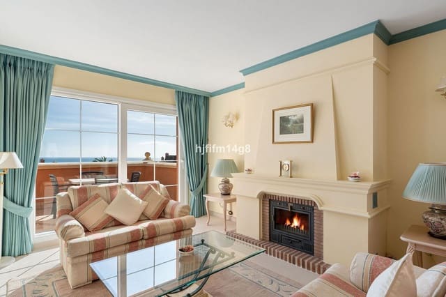 3 bedroom Apartment for sale in Nueva Andalucia, Marbella - € 1,190,000 (Ref: 9607864)