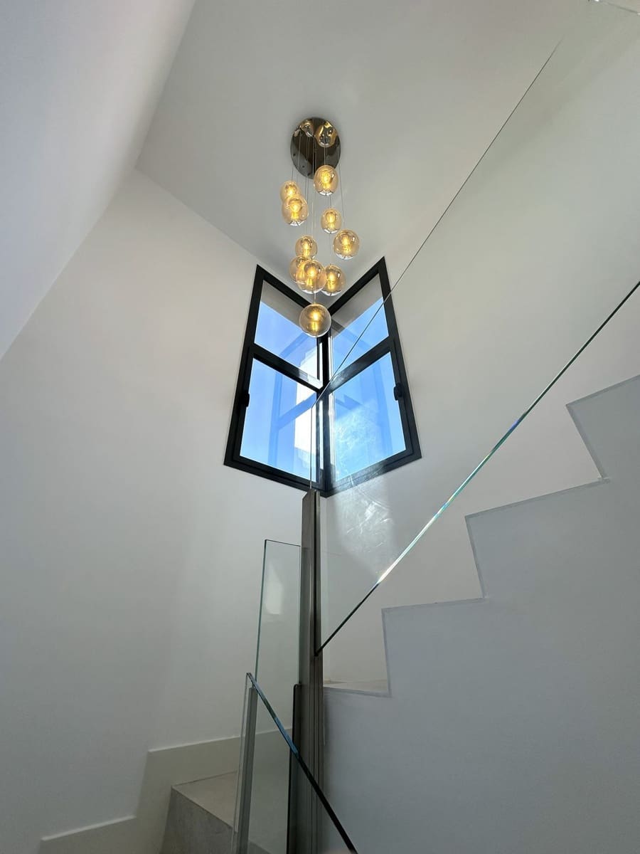 2 quarto Penthouse para venda em Cabopino - 899 000 € (Ref: 9607865)