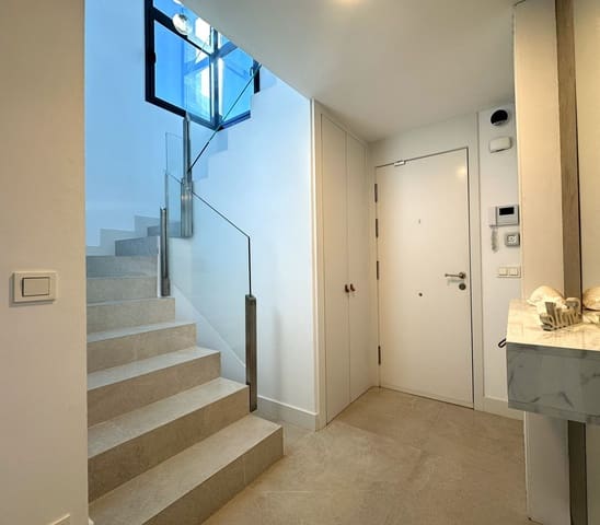 2 sypialnia Penthouse na sprzedaż w Cabopino, Marbella - 899 000 € (Ref: 9607865)