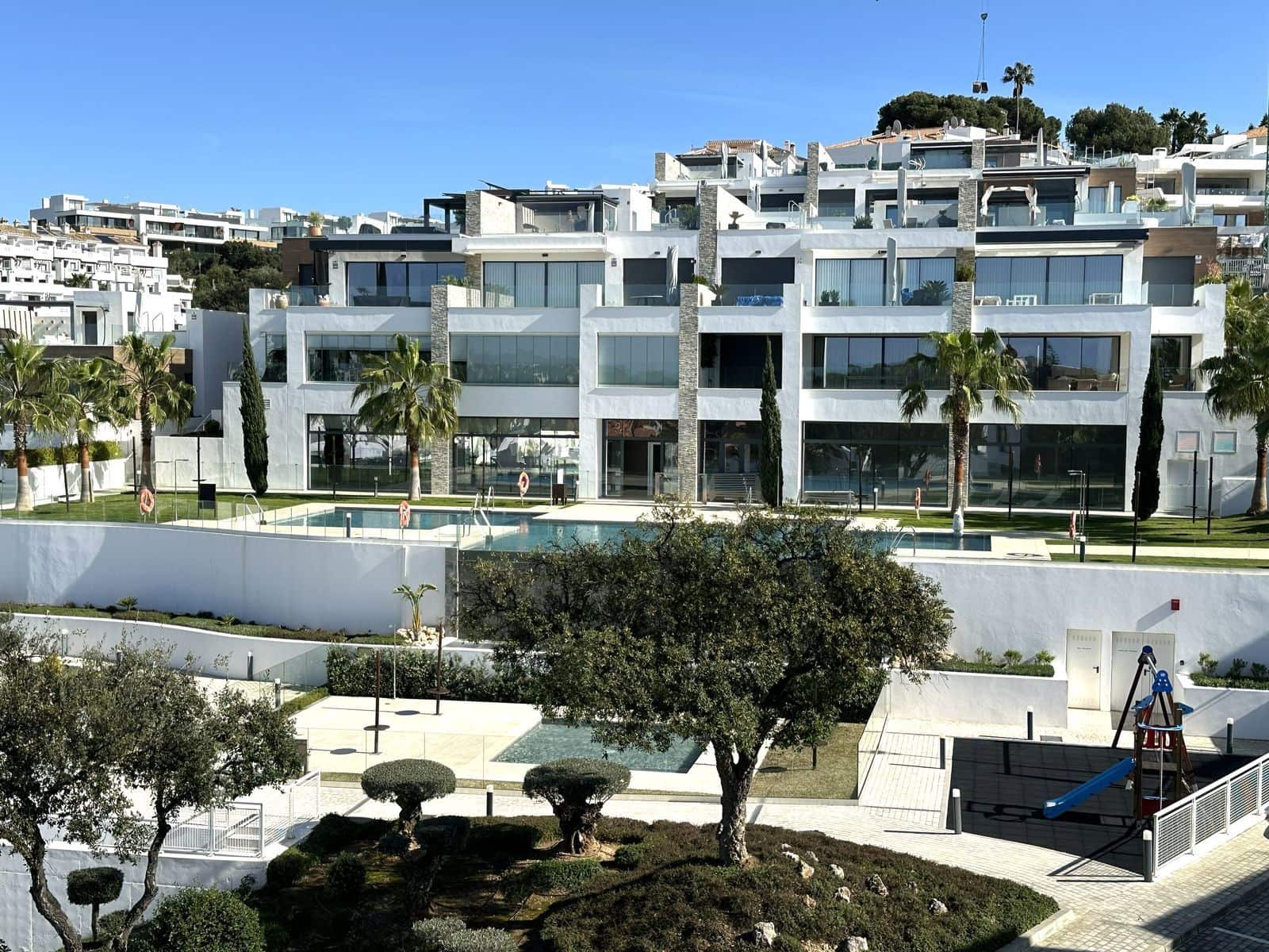 2 quarto Penthouse para venda em Cabopino - 899 000 € (Ref: 9607865)