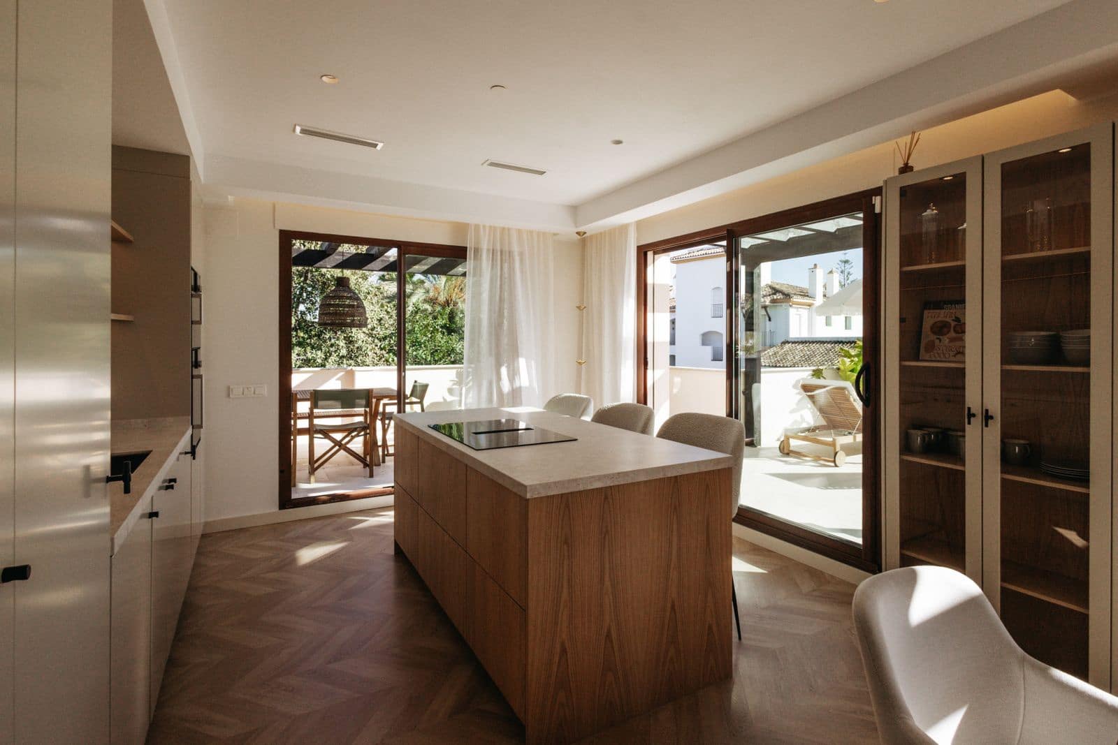 4 soveværelse Penthouse til salg i Nueva Andalucia - € 2.895.000 (Ref: 9607868)