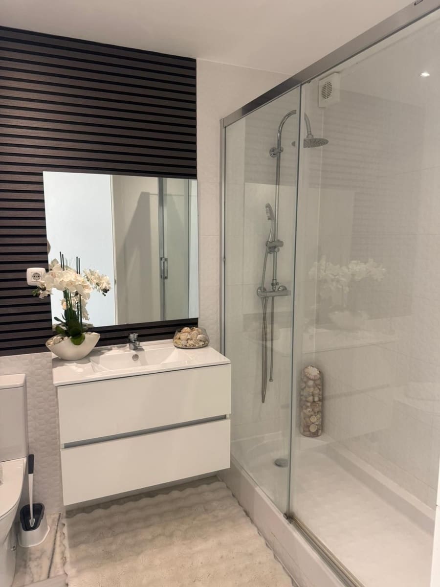 3 sypialnia Penthouse na sprzedaż w Benahavis - 390 000 € (Ref: 9607877)