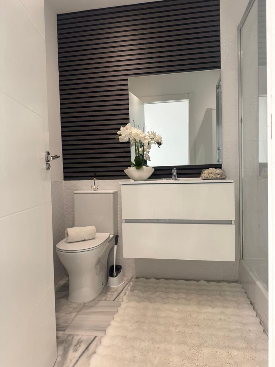 3 sypialnia Penthouse na sprzedaż w Benahavis - 390 000 € (Ref: 9607877)