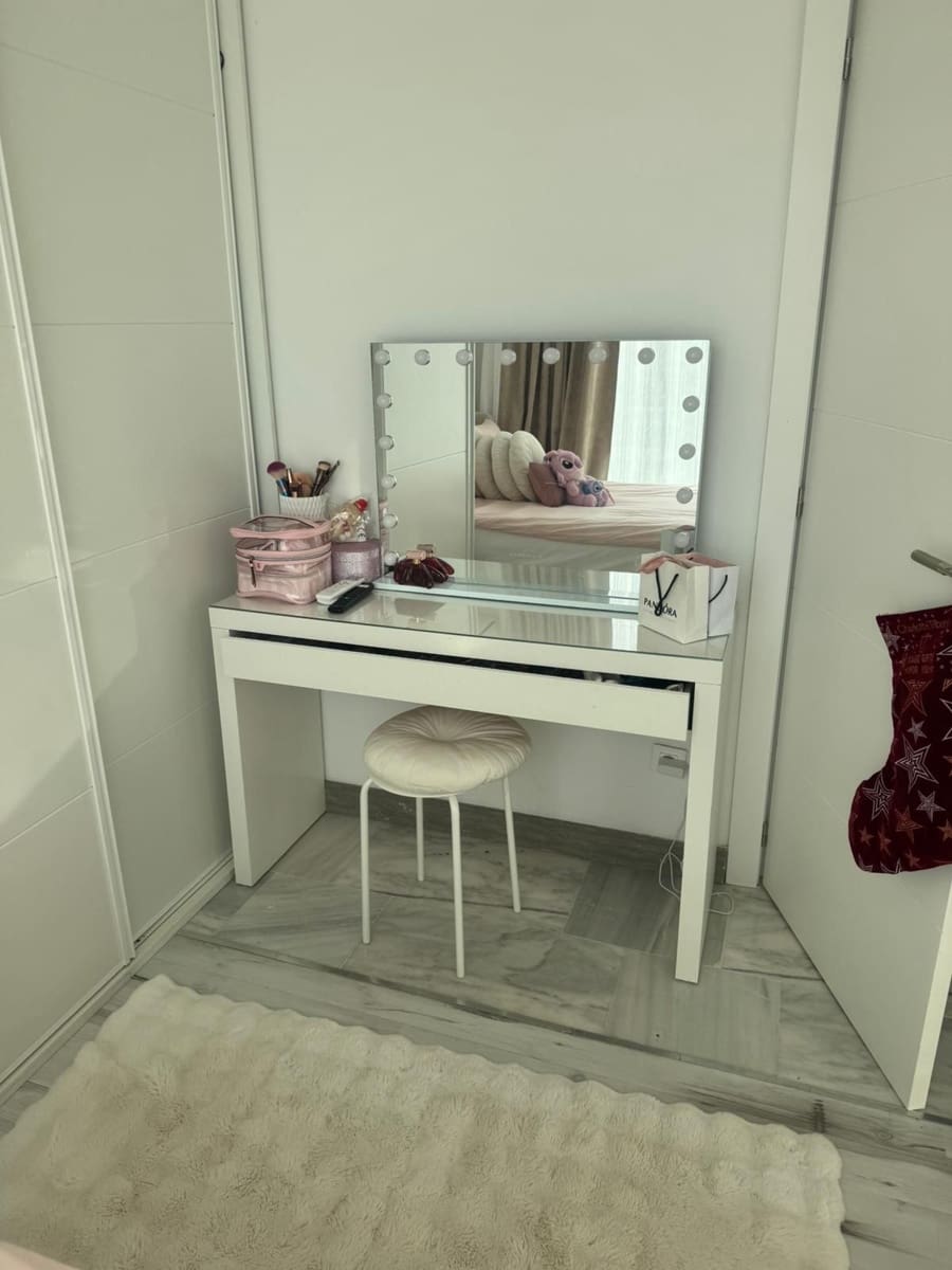 3 sypialnia Penthouse na sprzedaż w Benahavis - 390 000 € (Ref: 9607877)