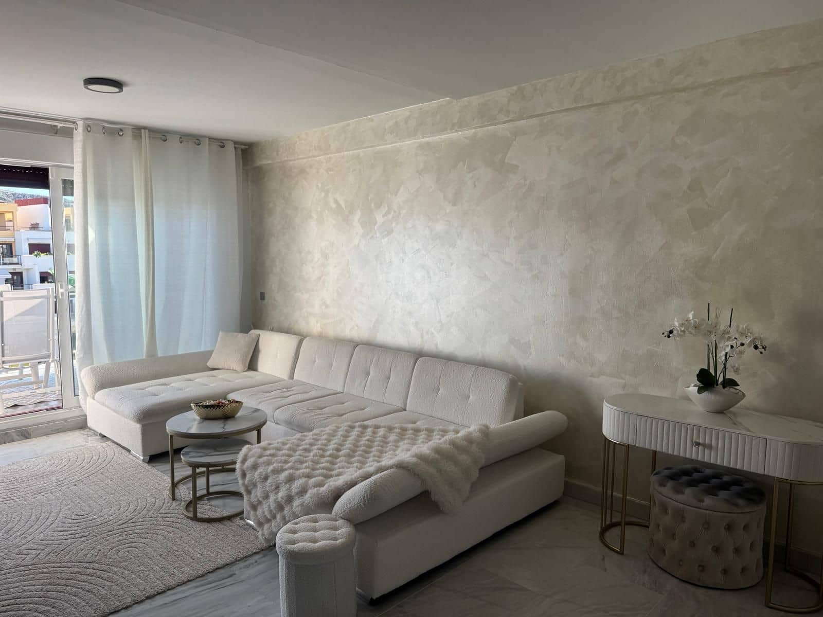 3 sypialnia Penthouse na sprzedaż w Benahavis - 390 000 € (Ref: 9607877)