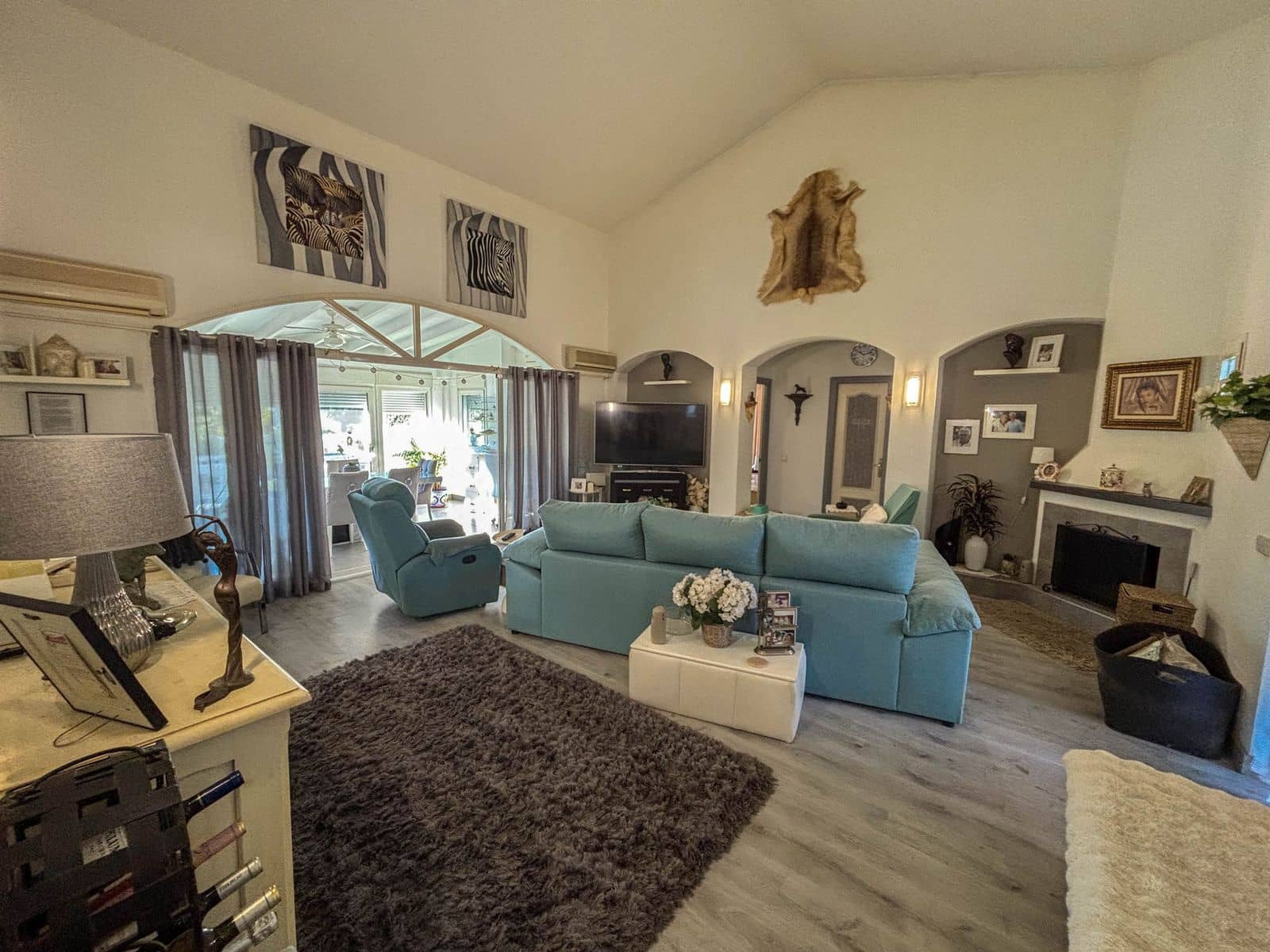 Finca/Casa Rural de 3 habitaciones en Estepona en venta - 878.000 € (Ref: 9607880)