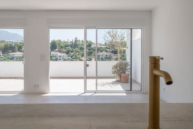 4 bedroom Apartment for sale in La Quinta, Benahavís - € 895,000 (Ref: 9611193)