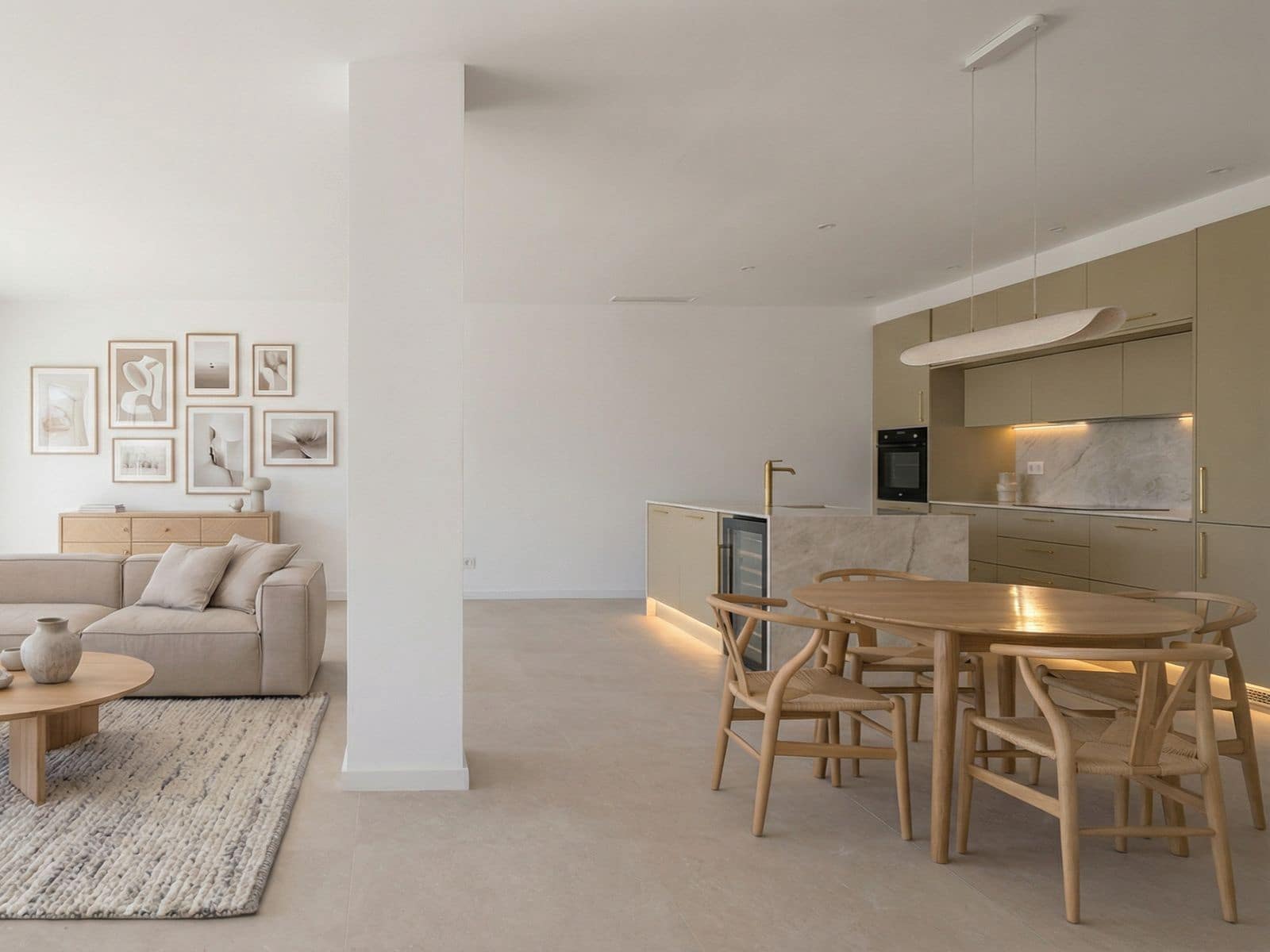 4 bedroom Apartment for sale in La Quinta - € 895,000 (Ref: 9611193)