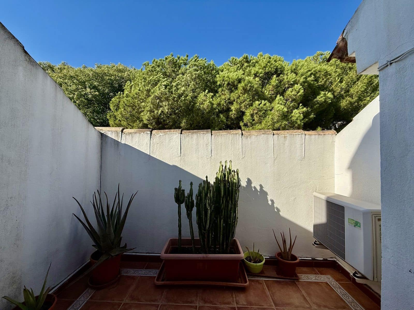 4 camera da letto Villetta Bifamiliare in vendita in Estepona - 700.000 € (Rif: 9611196)