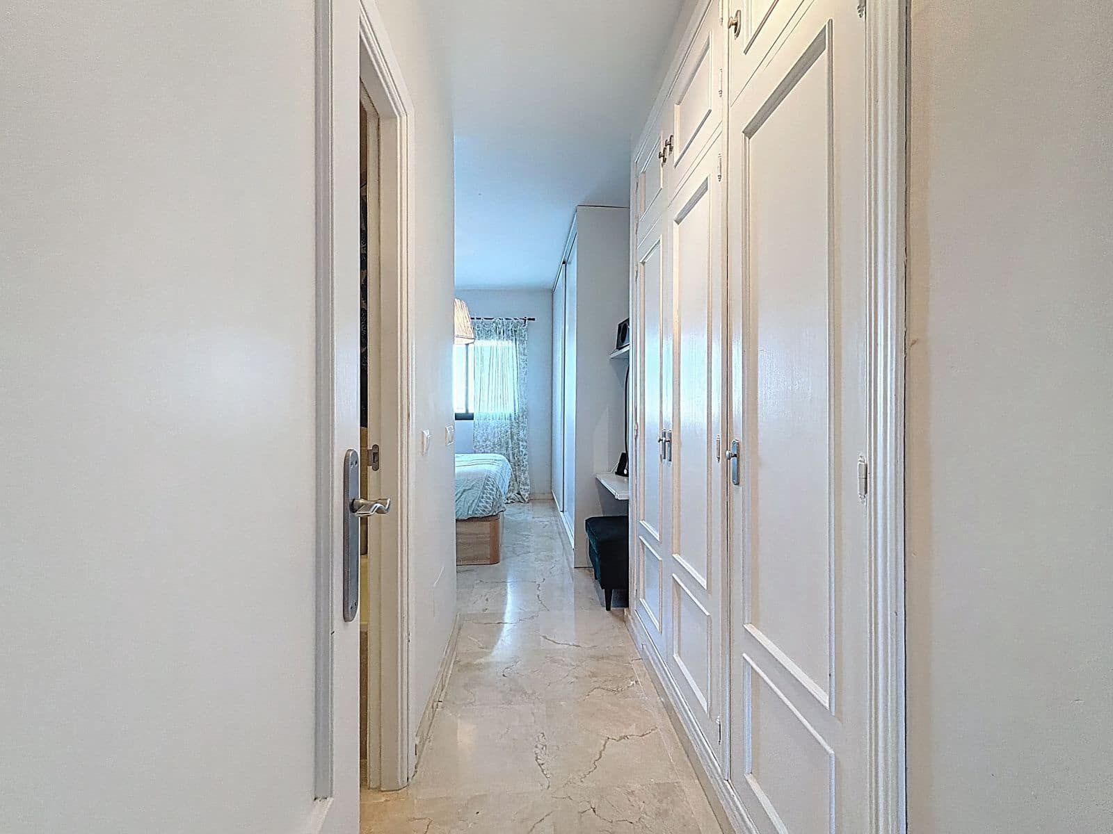 2 makuuhuone Huoneisto myytävänä paikassa New Golden Mile - 299 000 € (Ref: 9611197)