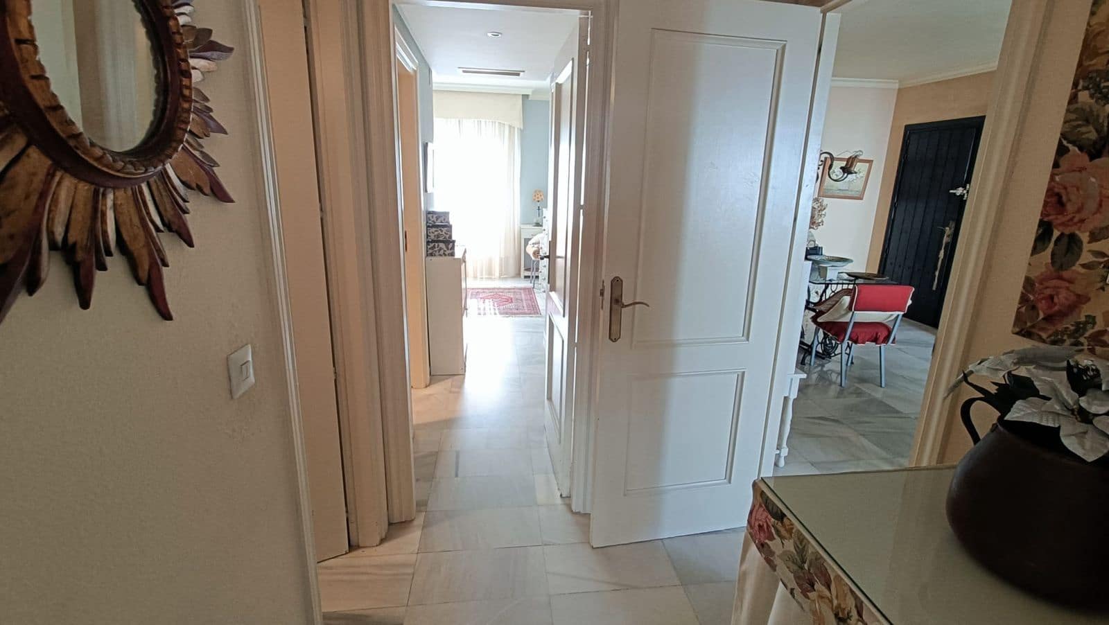 2 quarto Apartamento para venda em Puerto Banus - 490 000 € (Ref: 9611198)
