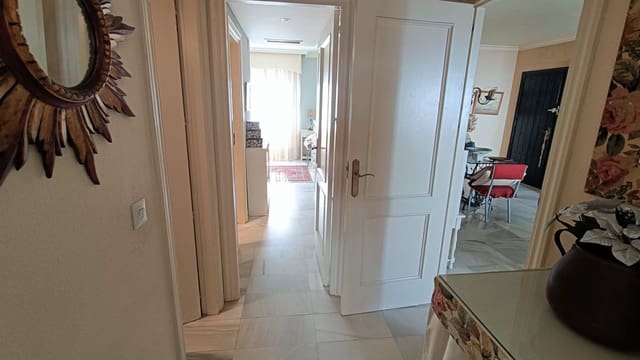 2 quarto Apartamento para venda em Puerto Banus, Marbella - 490 000 € (Ref: 9611198)