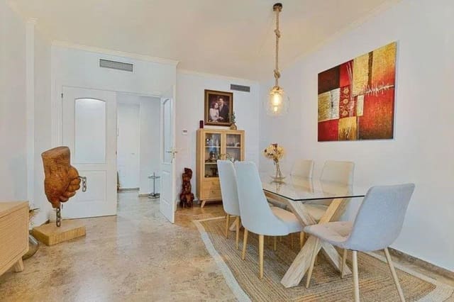 3 sypialnia Apartament na sprzedaż w San Pedro de Alcantara, Marbella - 690 000 € (Ref: 9611199)