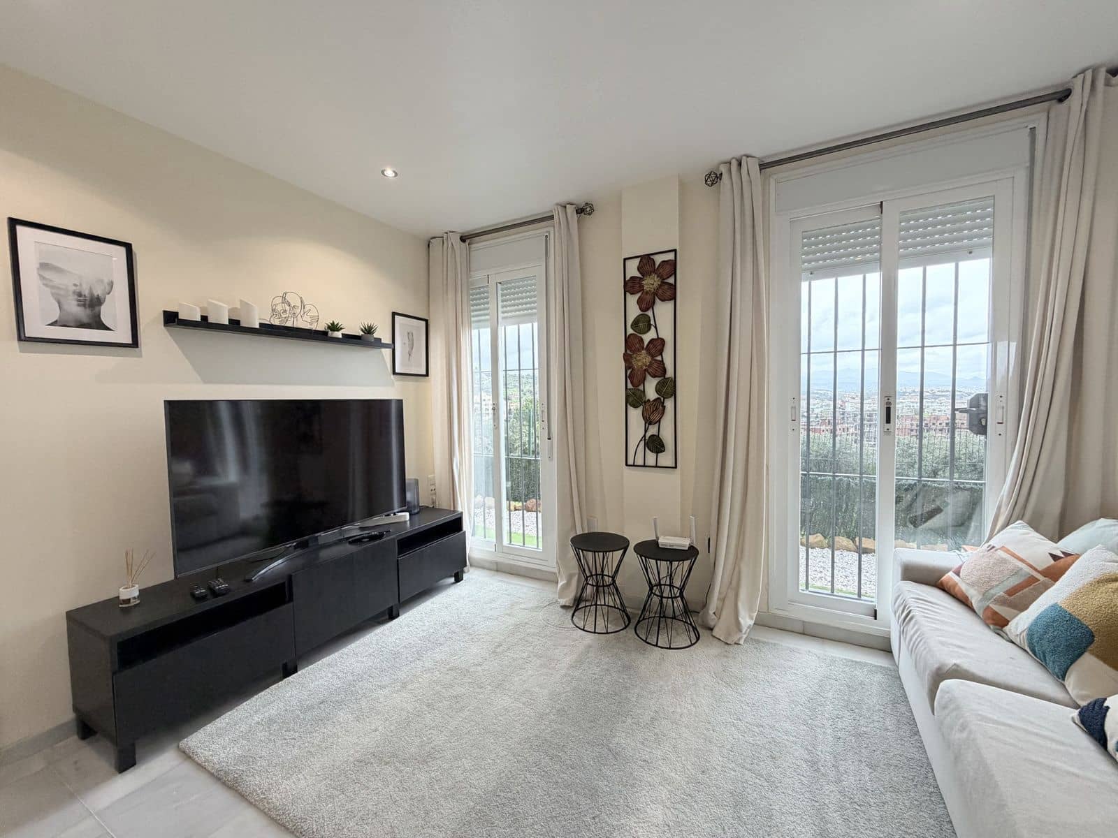 3 chambre Appartement à vendre à La Duquesa / Puerto de la Duquesa - 330 000 € (Ref: 9611200)