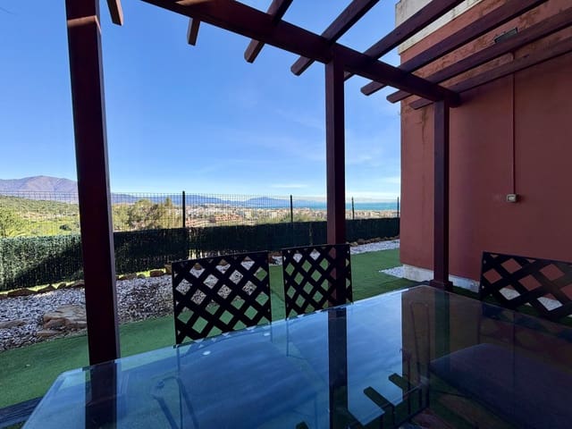 3 chambre Appartement à vendre à La Duquesa / Puerto de la Duquesa, Manilva - 330 000 € (Ref: 9611200)