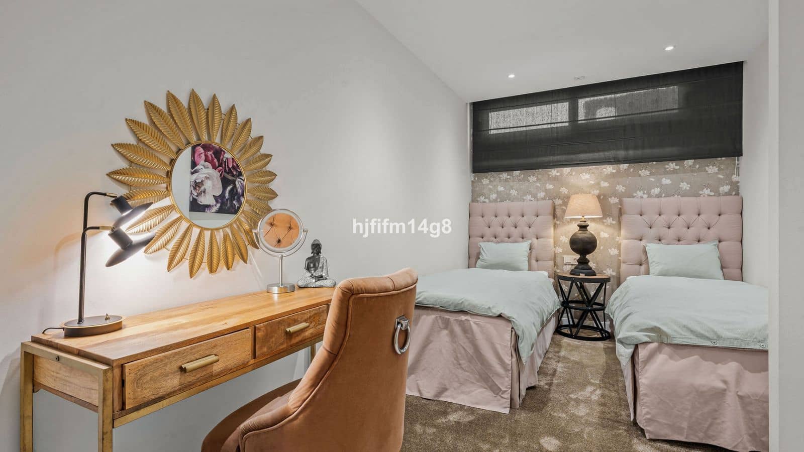 5 bedroom Villa for sale in San Pedro de Alcantara - € 2,590,000 (Ref: 9611207)