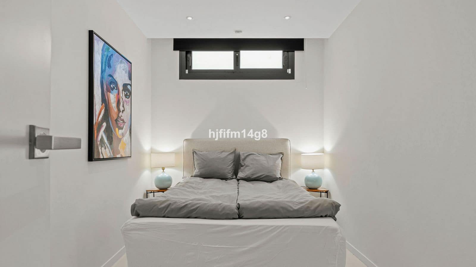 5 bedroom Villa for sale in San Pedro de Alcantara - € 2,590,000 (Ref: 9611207)