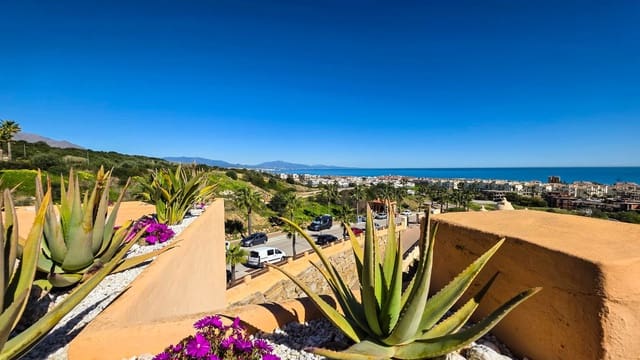 3 chambre Penthouse à vendre à La Duquesa / Puerto de la Duquesa, Manilva - 495 000 € (Ref: 9611213)