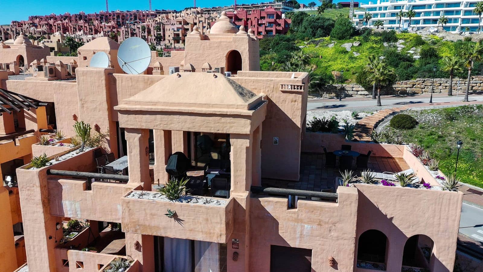 3 chambre Penthouse à vendre à La Duquesa / Puerto de la Duquesa - 495 000 € (Ref: 9611213)