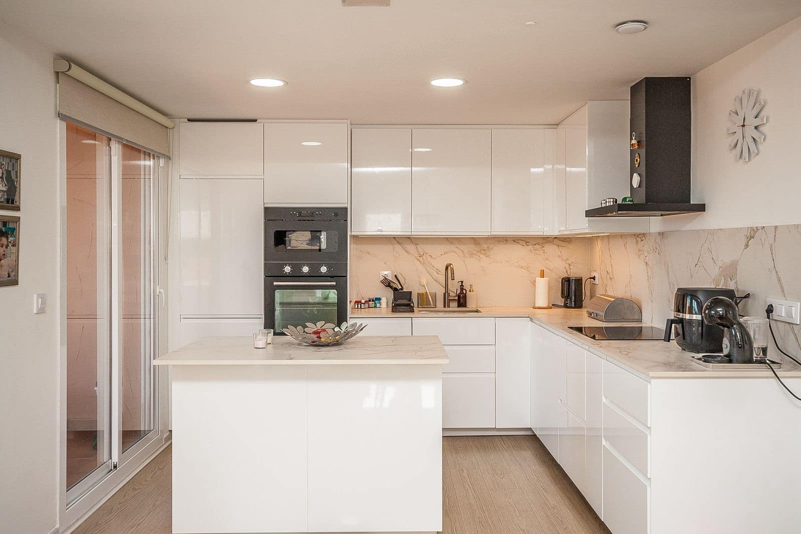 Ático de 2 habitaciones en Elviria en venta - 498.000 € (Ref: 9611216)