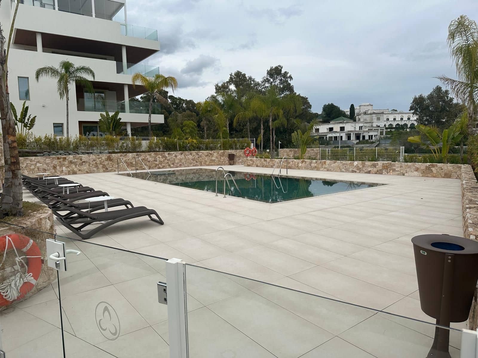 2 camera da letto Appartamento in vendita in Golden Mile - 2.600.000 € (Rif: 9611217)