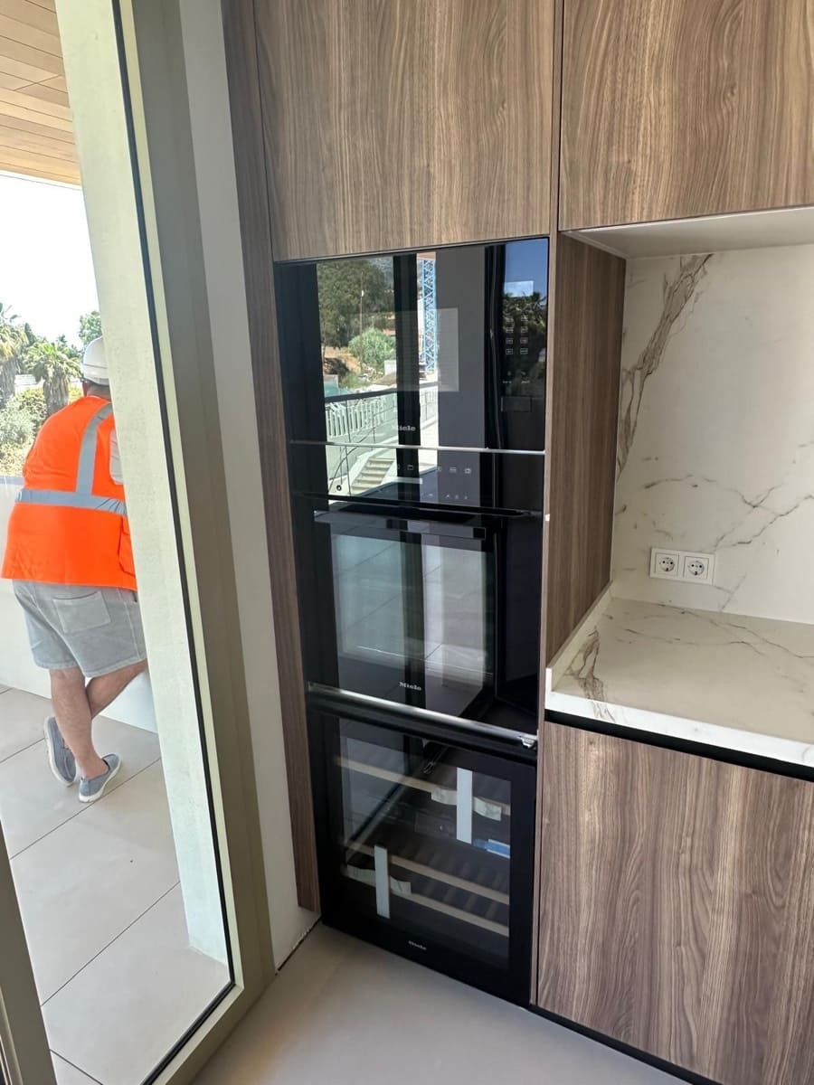 2 camera da letto Appartamento in vendita in Golden Mile - 2.600.000 € (Rif: 9611217)