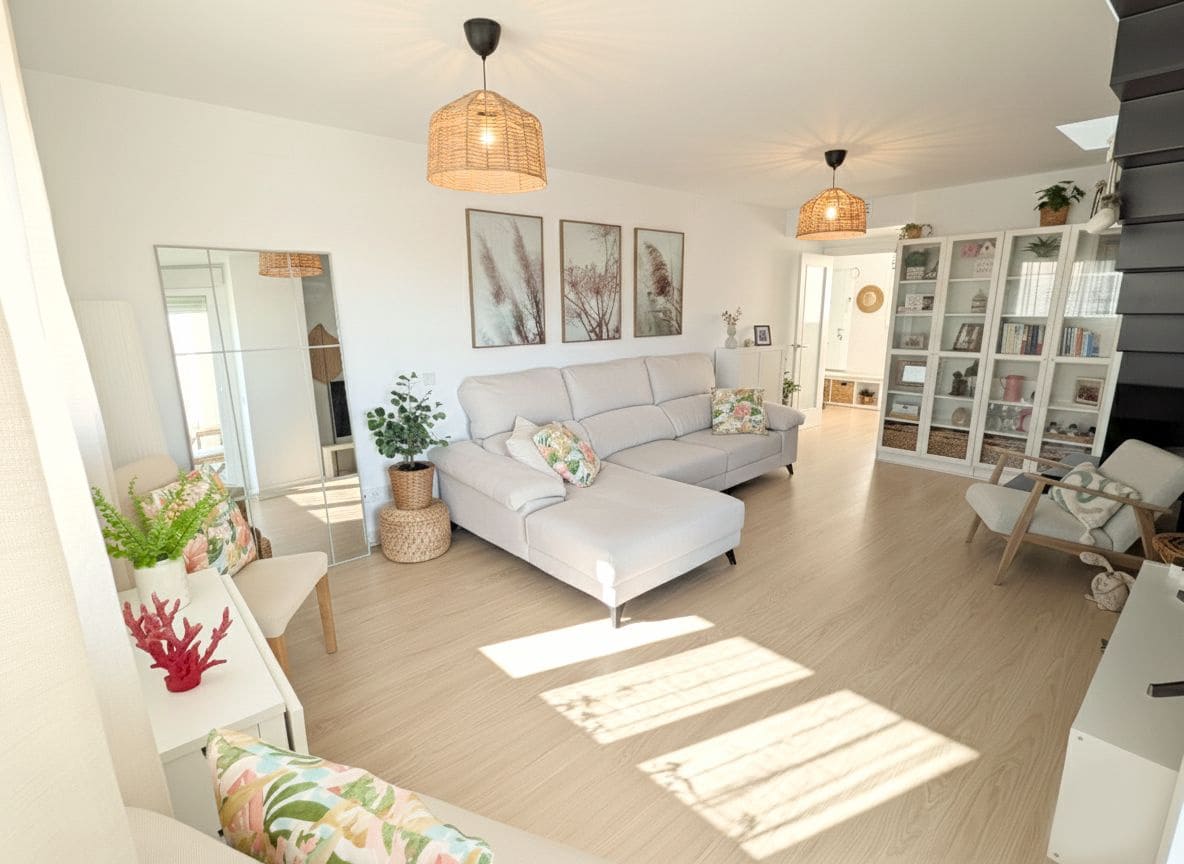 3 sovrum Takvåning till salu i Estepona - 759 000 € (Ref: 9611218)