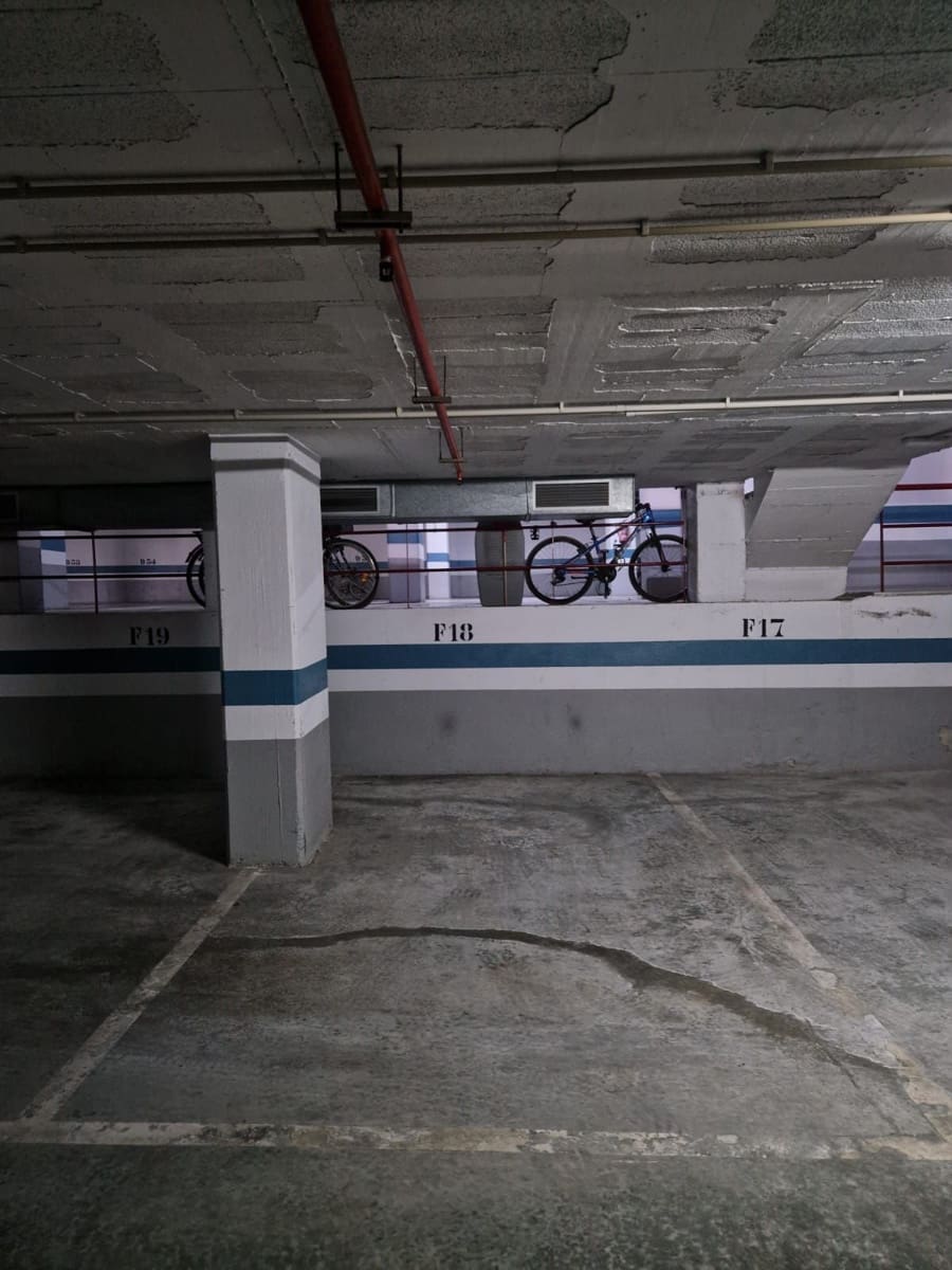 2 chambre Appartement à vendre à Puerto Banus - 625 000 € (Ref: 9611219)