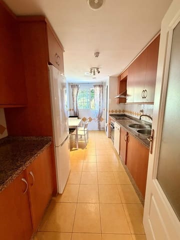 Apartamento de 2 habitaciones en Río Real, Marbella en venta - 430.000 € (Ref: 9611221)