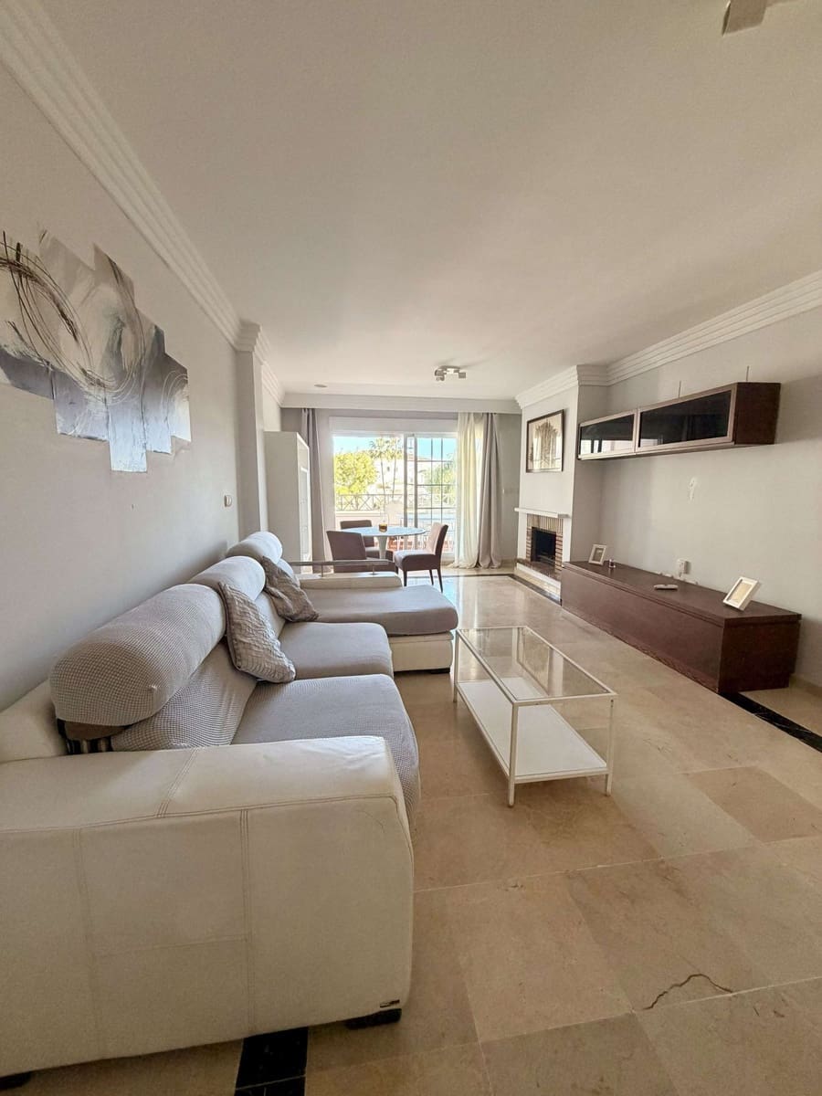 Apartamento de 2 habitaciones en Río Real en venta - 430.000 € (Ref: 9611221)