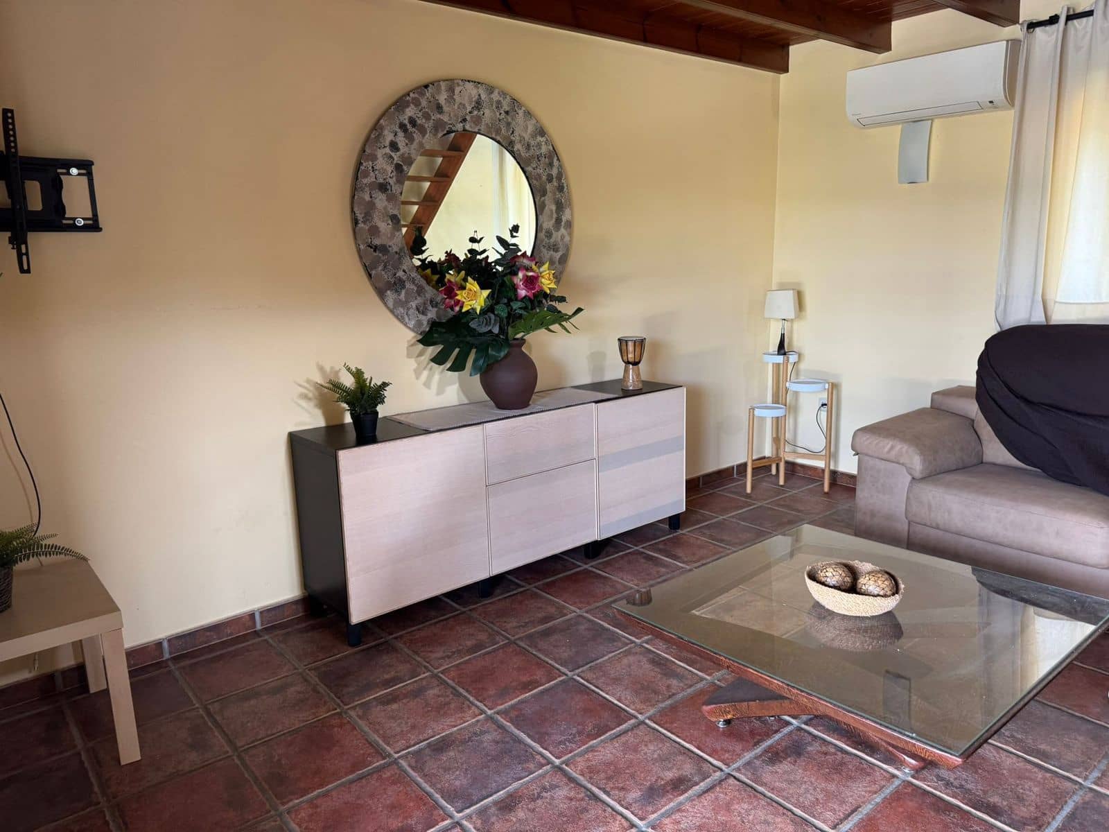 2 bedroom Villa for sale in Estepona - € 700,000 (Ref: 9611223)