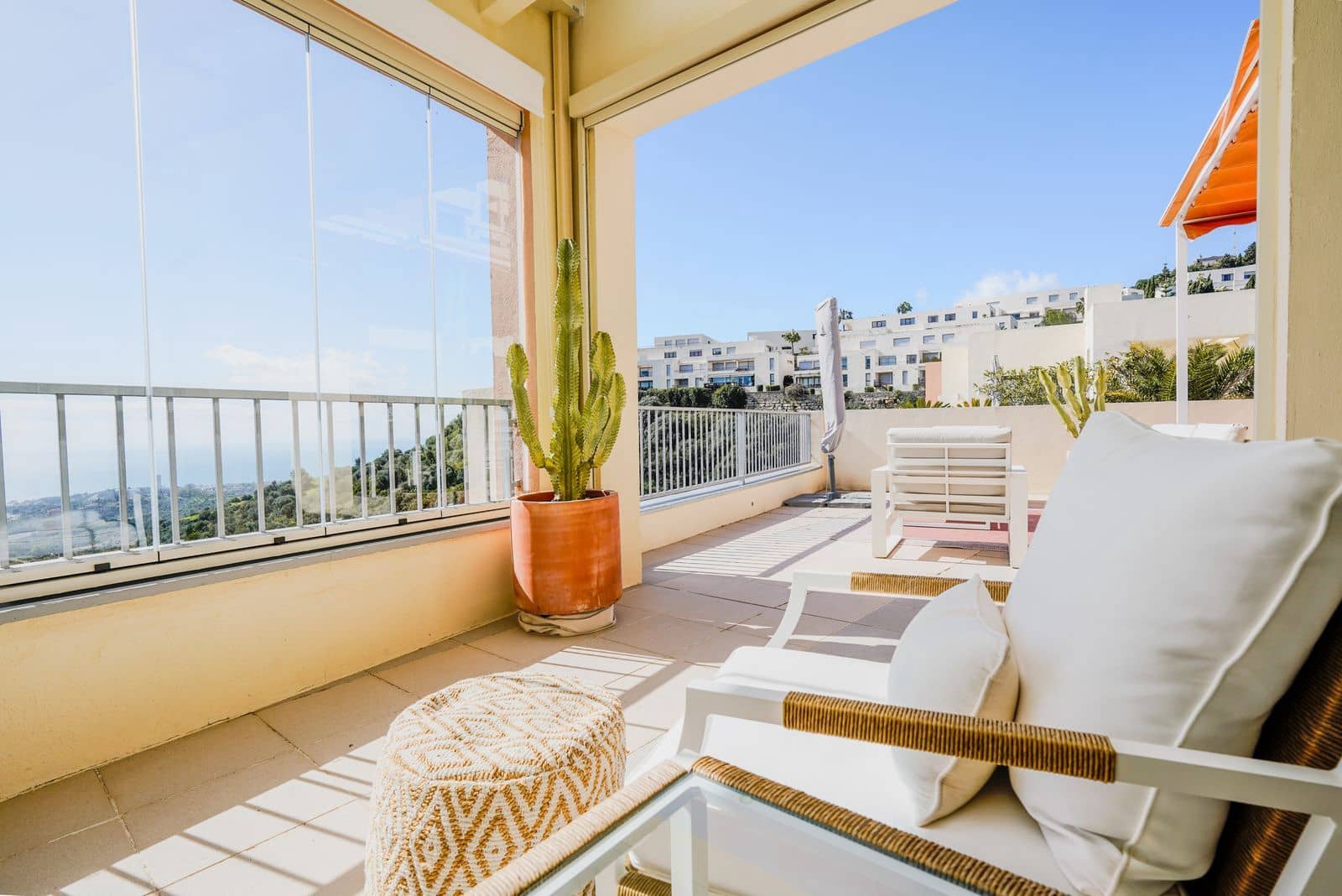 2 quarto Penthouse para venda em Marbella - 549 000 € (Ref: 9615579)