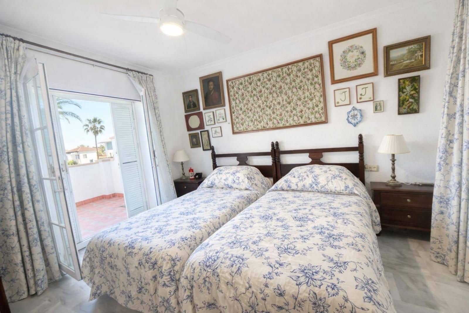 4 sypialnia Dom na sprzedaż w New Golden Mile - 515 000 € (Ref: 9615580)