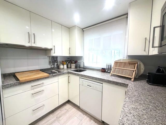 4 bedroom Townhouse for sale in New Golden Mile, Estepona - € 515,000 (Ref: 9615580)