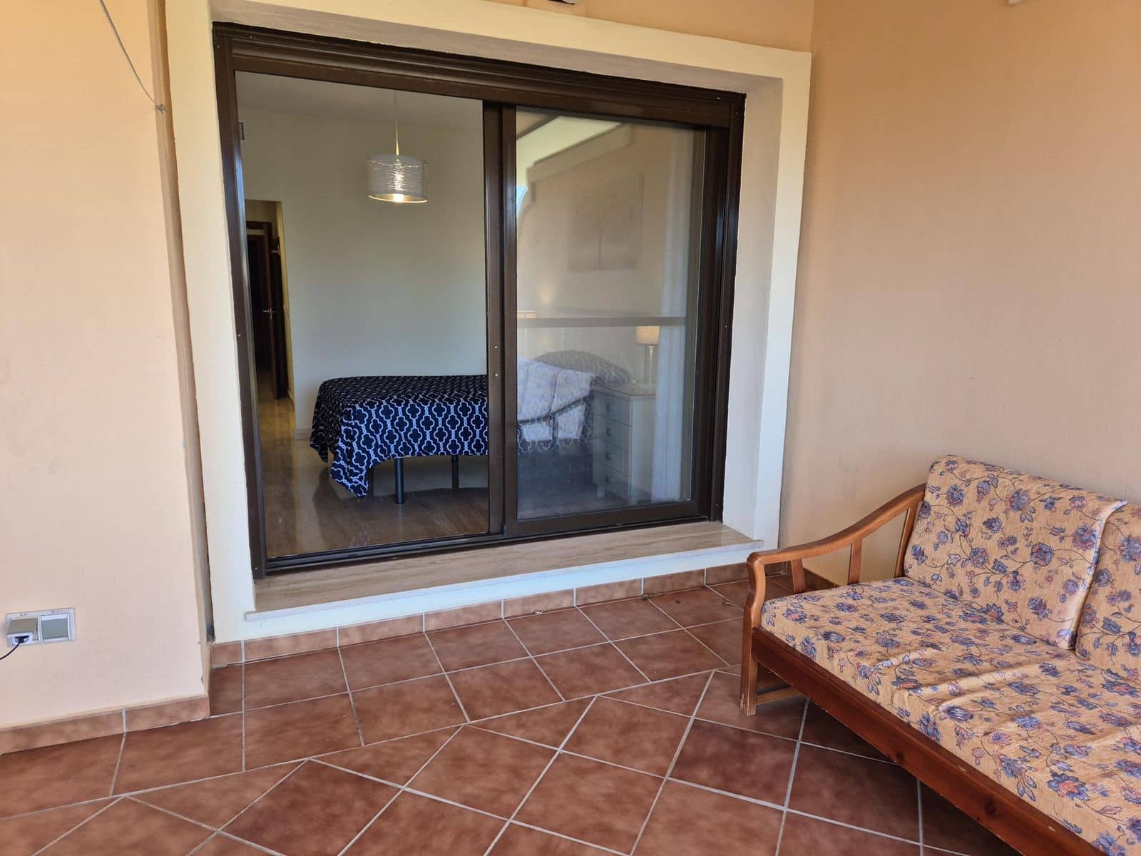 2 sovrum Lägenhet till salu i Estepona - 329 000 € (Ref: 9615581)