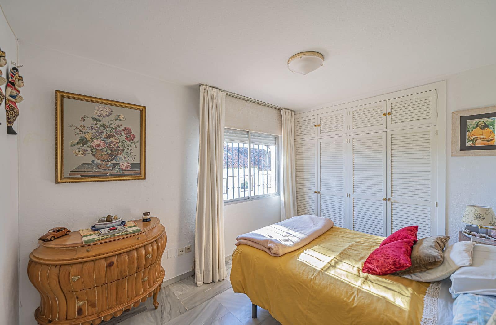 4 makuuhuone Omakotitalo myytävänä paikassa Golden Mile - 879 000 € (Ref: 9615589)