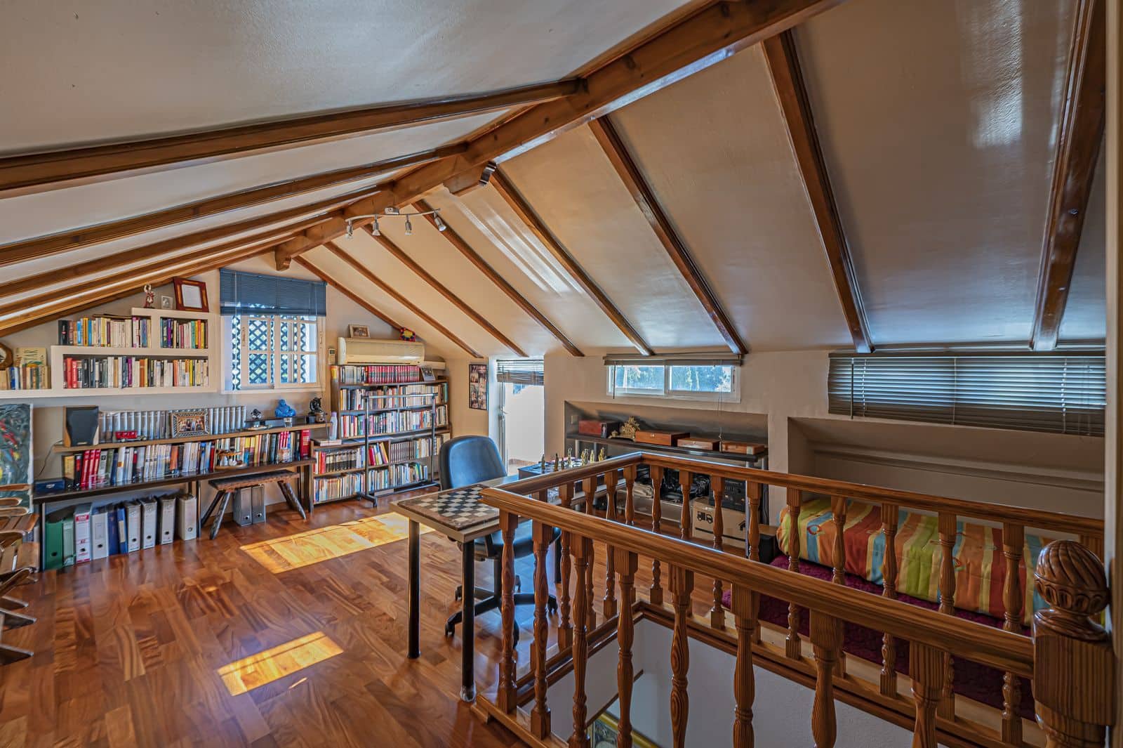 4 makuuhuone Omakotitalo myytävänä paikassa Golden Mile - 879 000 € (Ref: 9615589)